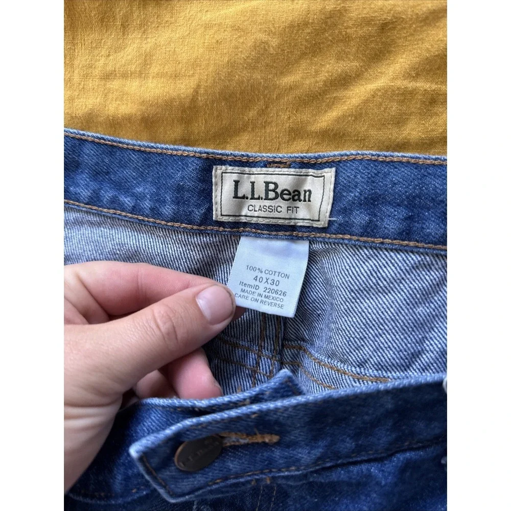 LL Bean Blue Jeans Mens 40x30 Blue Relaxed Fit Straight‎ Leg Durable Denim
